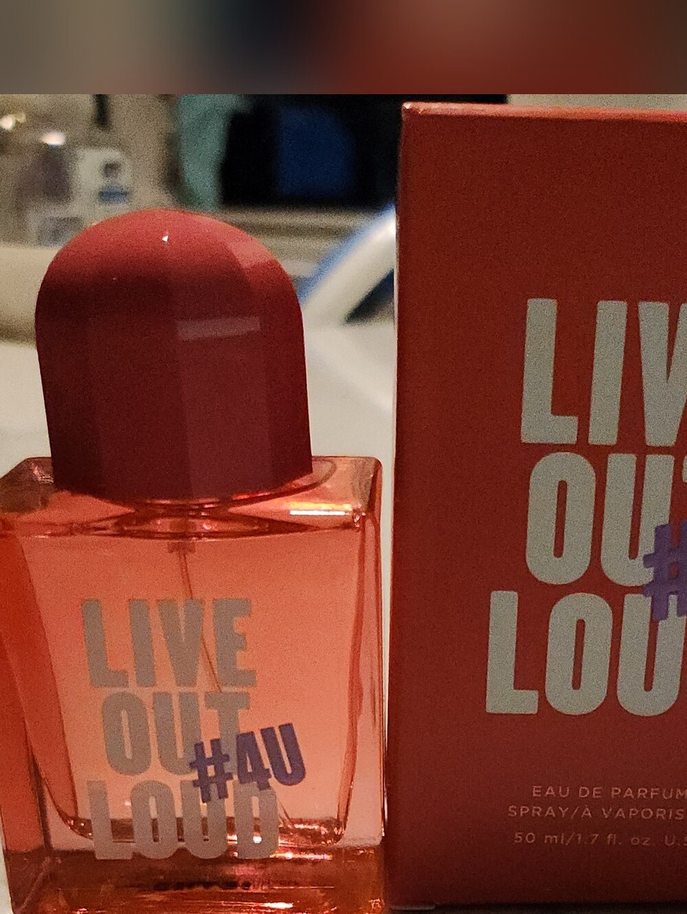 Live Out Loud #4U Eau de Parfum Avon